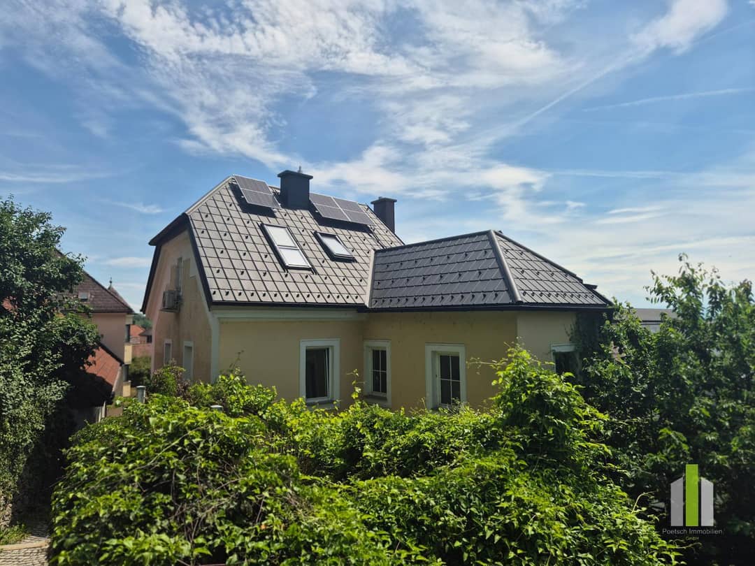 Historisches Markthaus mit Garten und Photovoltaik