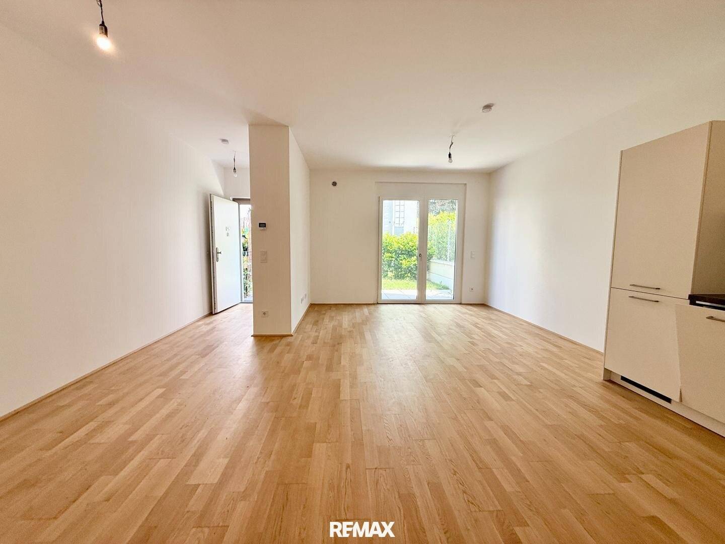 Erdgeschosswohnung Garten Erstbezug nahe Donau