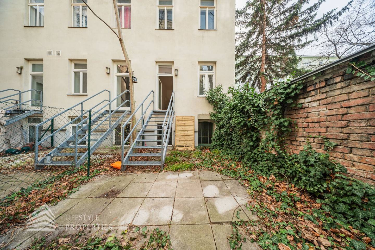 Wohnung mit privatem Garten nahe Kardinal Nagl Platz