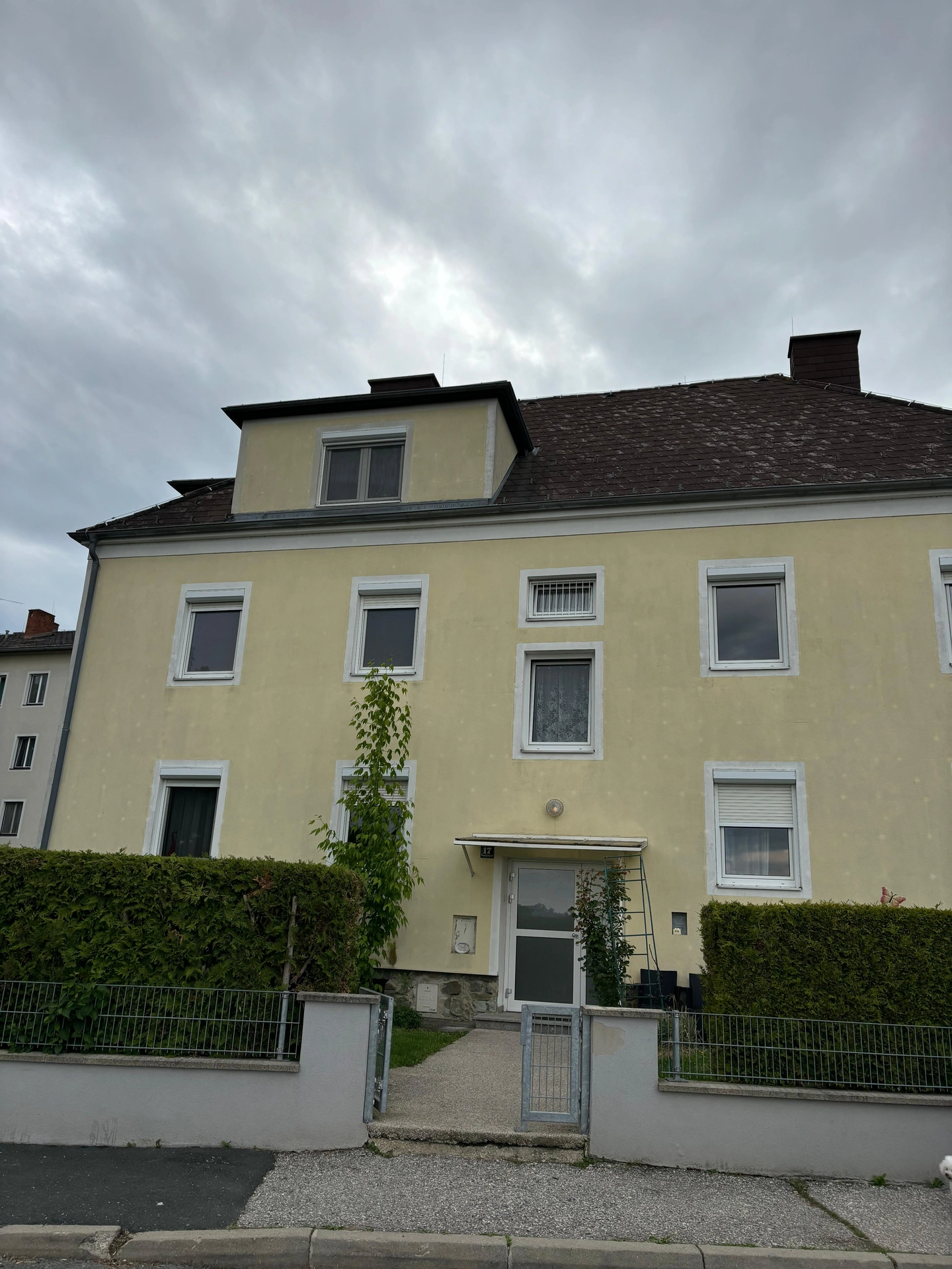 Bright 2-Room Apartment with Garden and Parking Spaces in Oberwart
