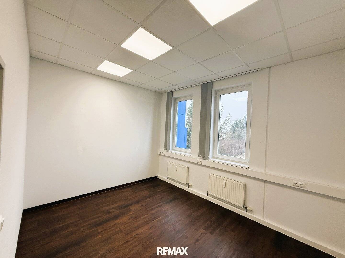 Office space with storage option on the B1 in Asten