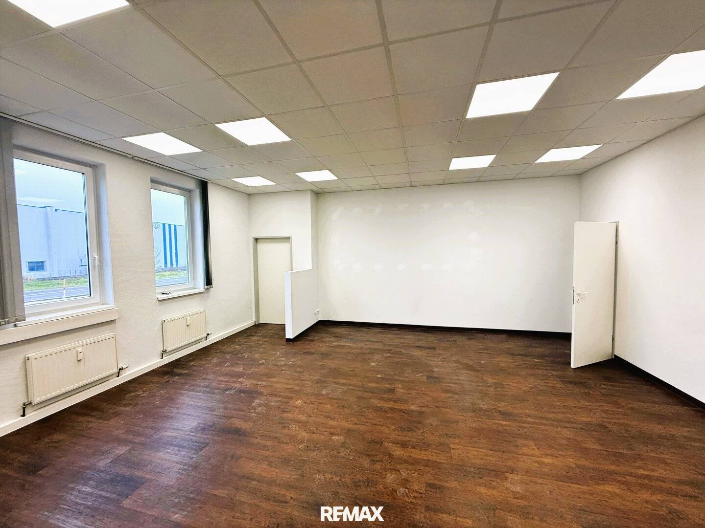 Office space with storage option on the B1 in Asten