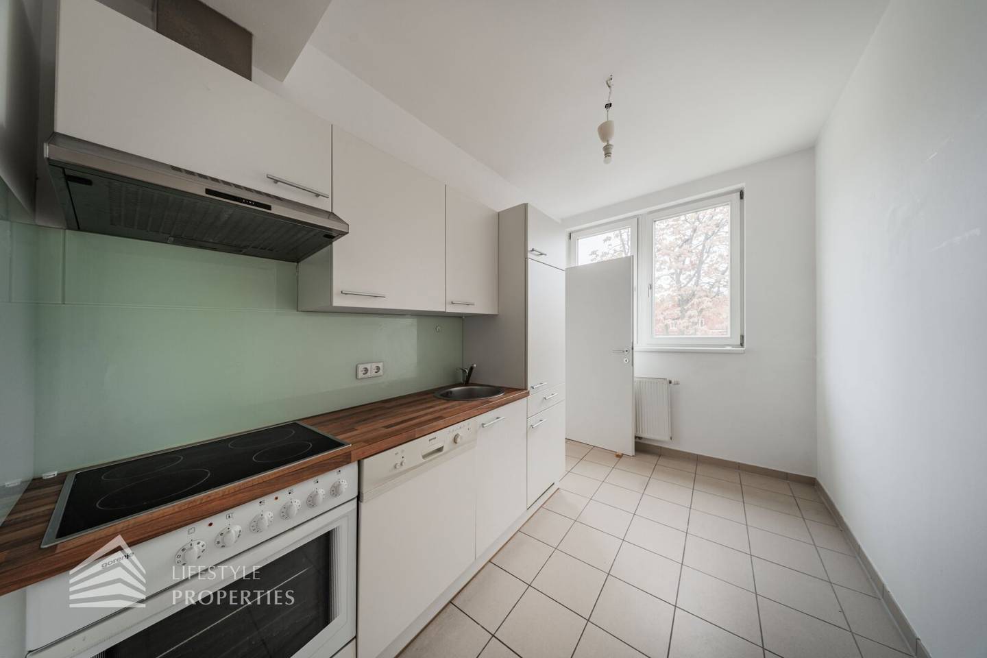 Wohnung DG hochwertig saniert nahe Landstraße