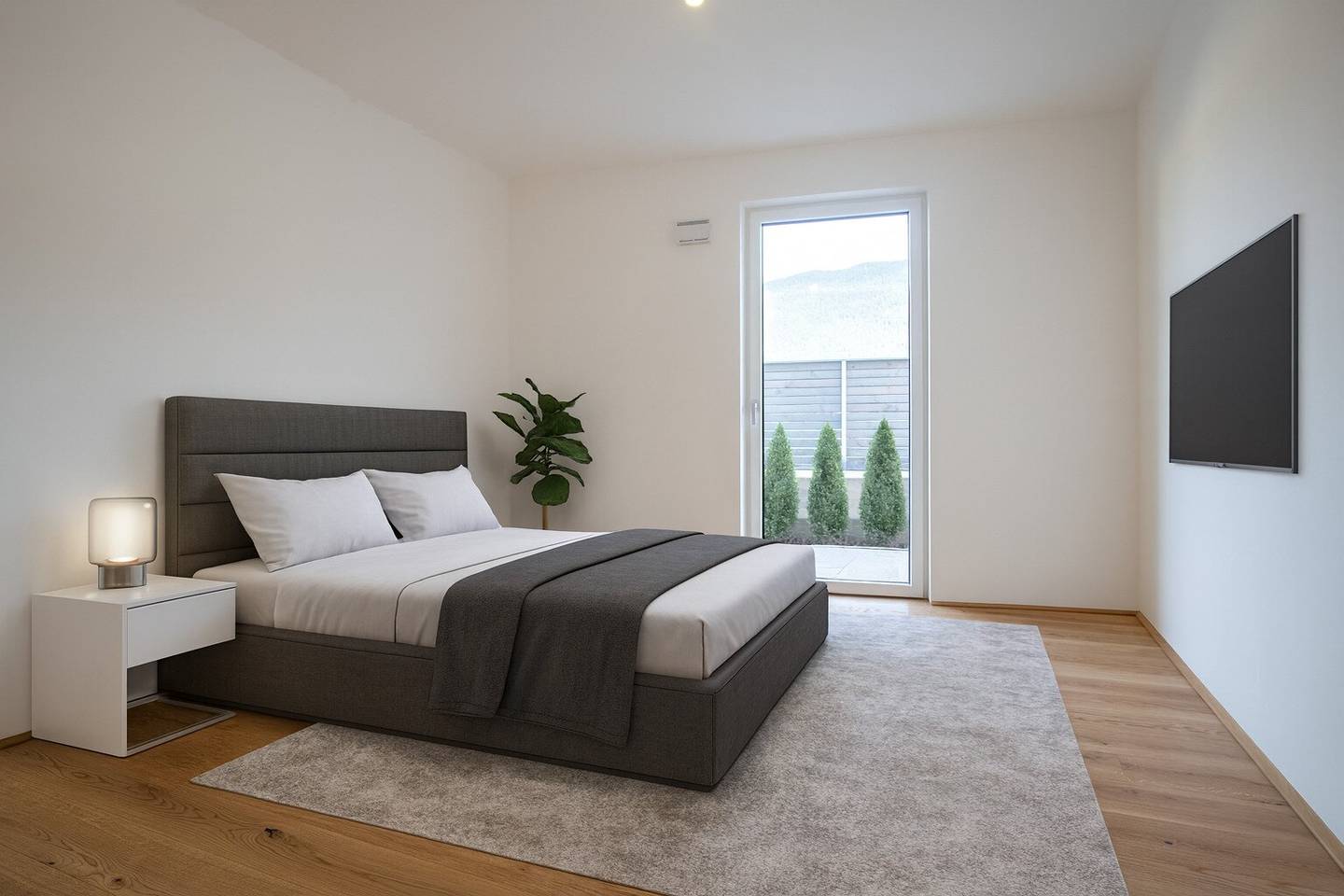 4 room apartment with terrace and garden