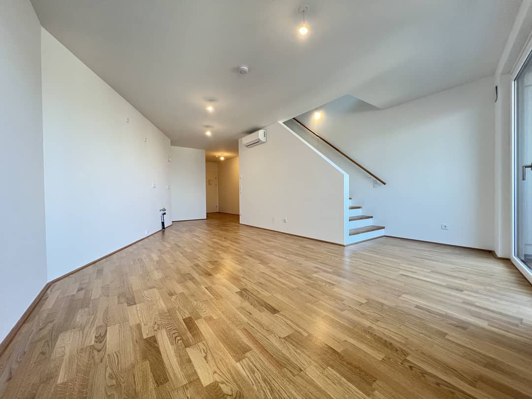 Brand new maisonette apartment with roof garden