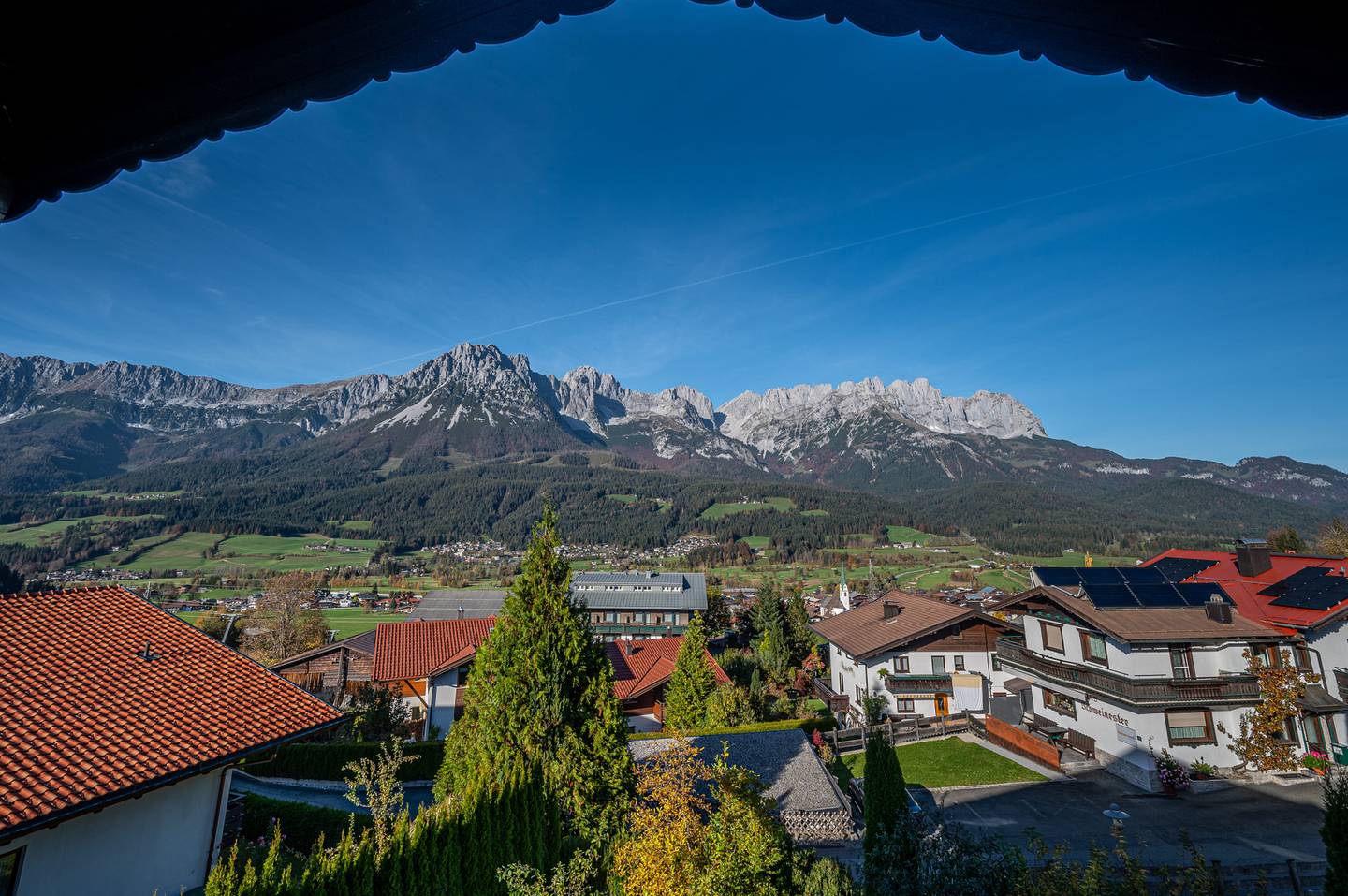 Charmantes Appartementhaus mit Bergpanorama an der Skipiste in Ellmau