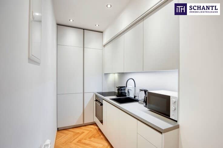 Altbauwohnung aufwendig saniert mit Terrasse