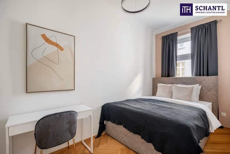 Altbauwohnung aufwendig saniert mit Terrasse