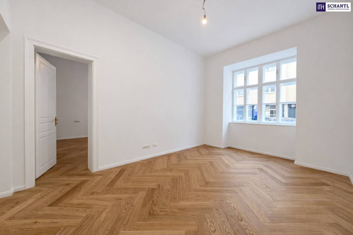 Ground floor apartment near Augarten first occupancy after renovation