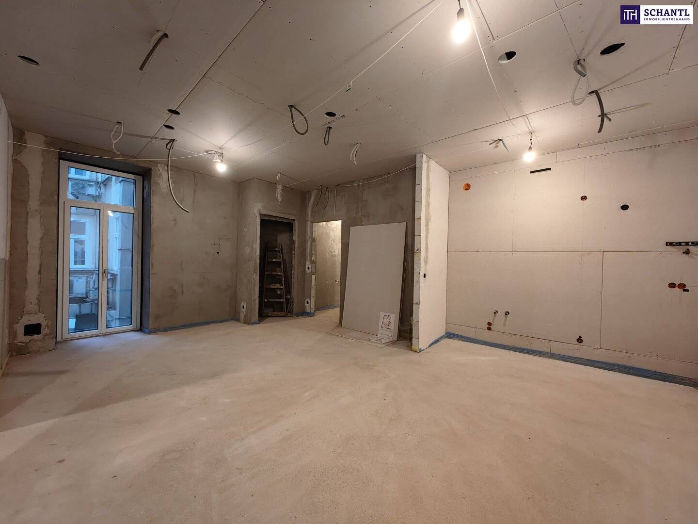 Apartment Passauer Platz First occupancy after renovation