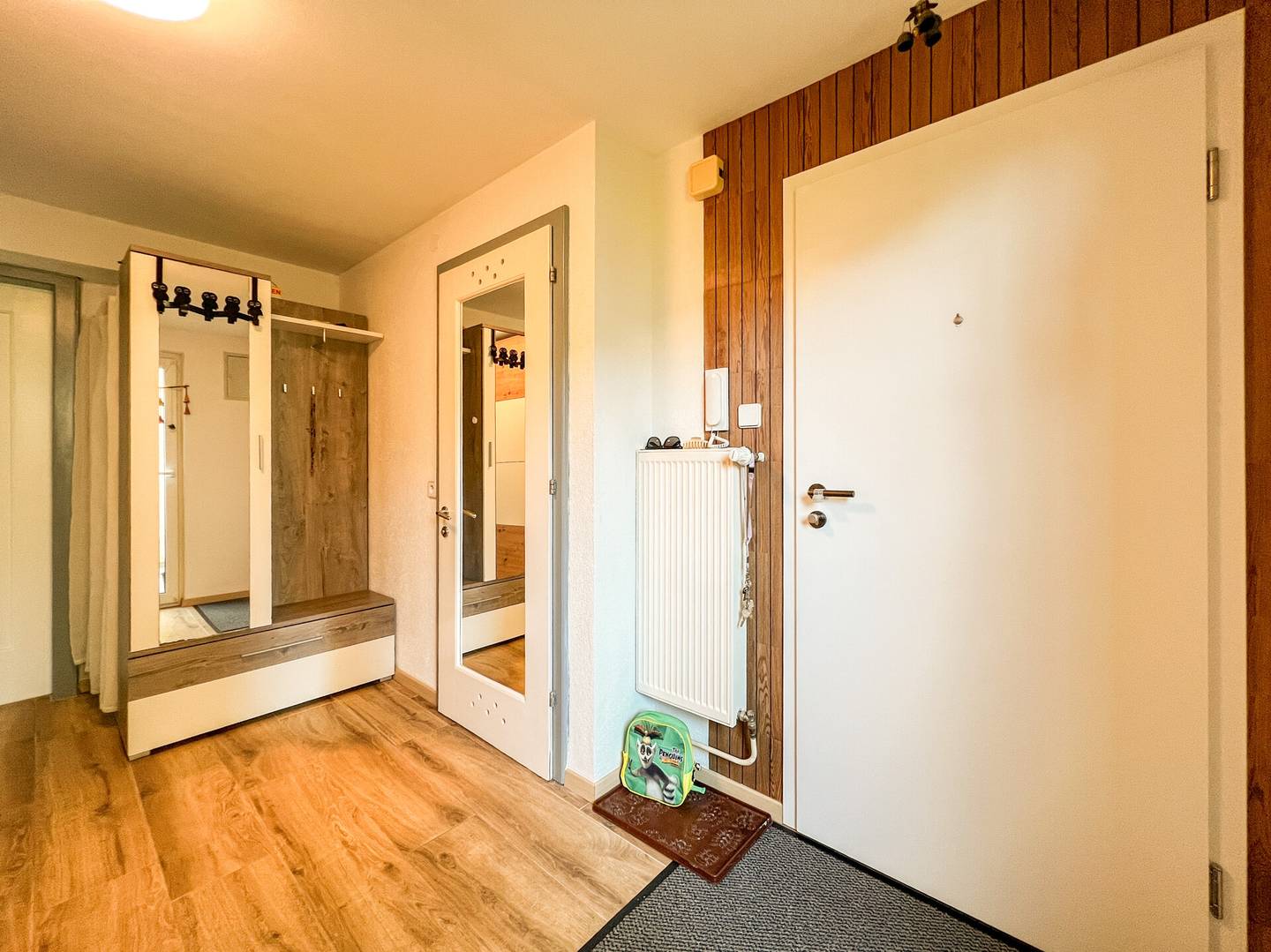 Bright 4 Room Apartment with Balcony and Courtyard View in Bregenz