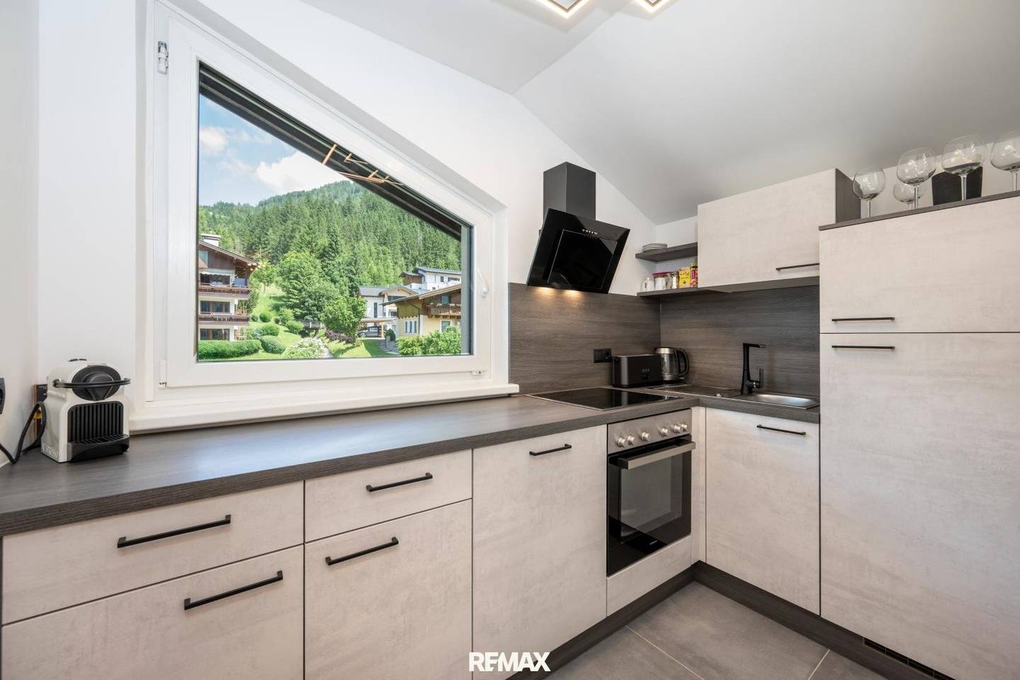 Wohnung mit Pistenblick und Balkon in ruhiger Lage