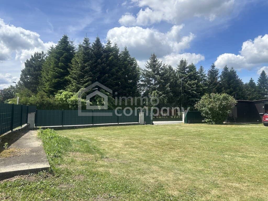 Sanierte Familienvilla mit großem Garten und Photovoltaik