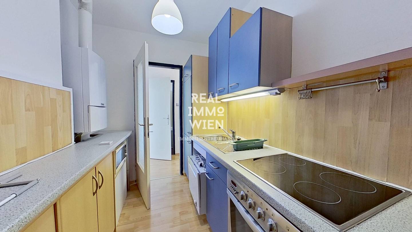 Dachgeschosswohnung mit EBK und Fußbodenheizung