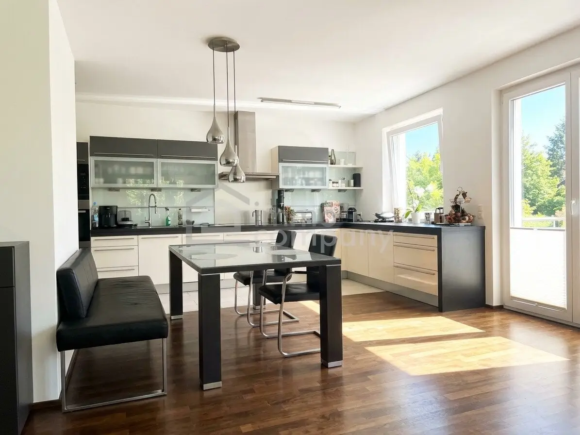 Family home with terrace and view of the Vienna Woods