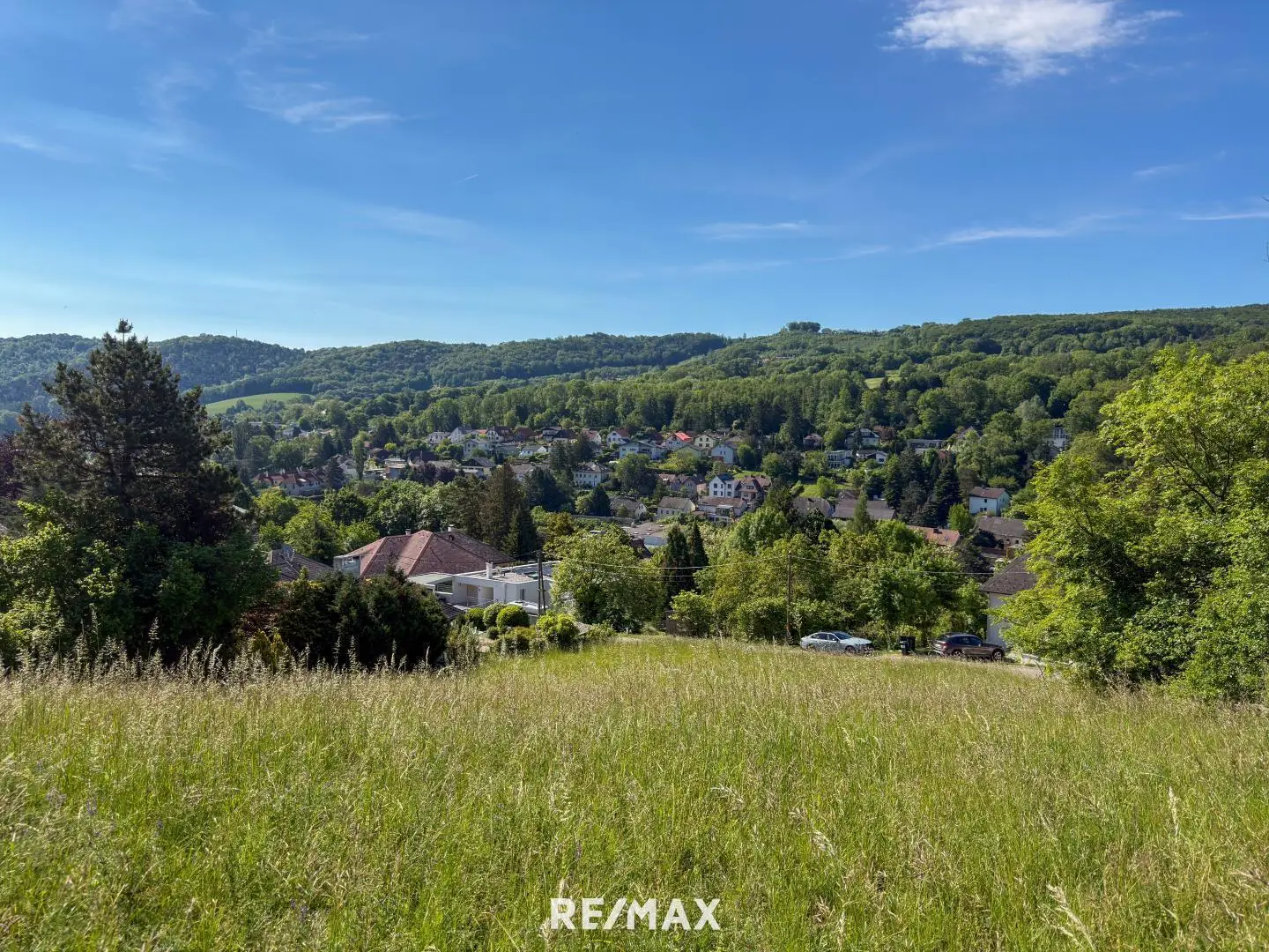 Quiet location with unobstructed views Apartment