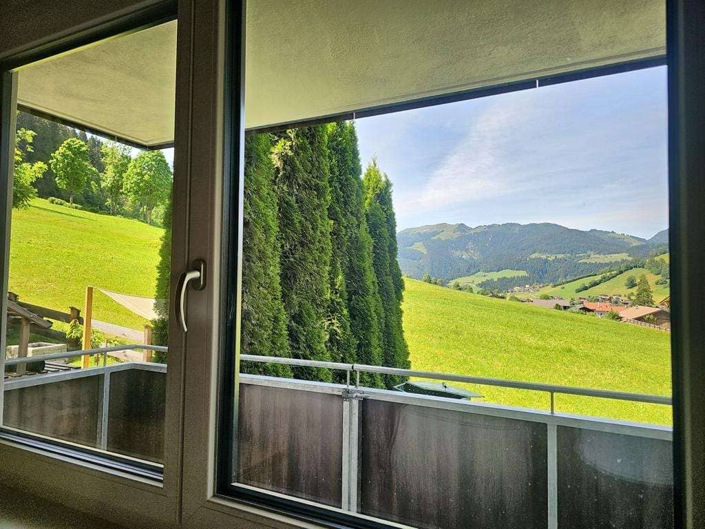 Apartment with own garden and fireplace