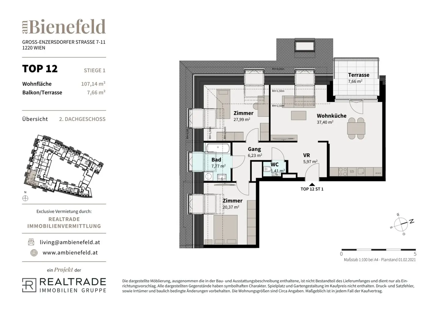 Helle Dachgeschosswohnung mit Westterrasse und Einbauküche