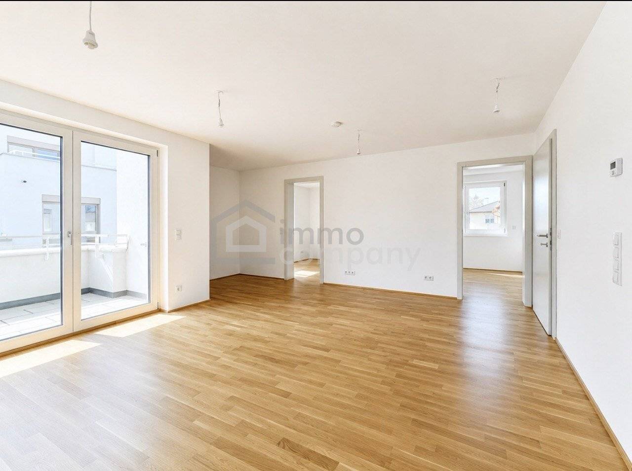 Neubauwohnung Erstbezug Balkon Grünruhelage U2