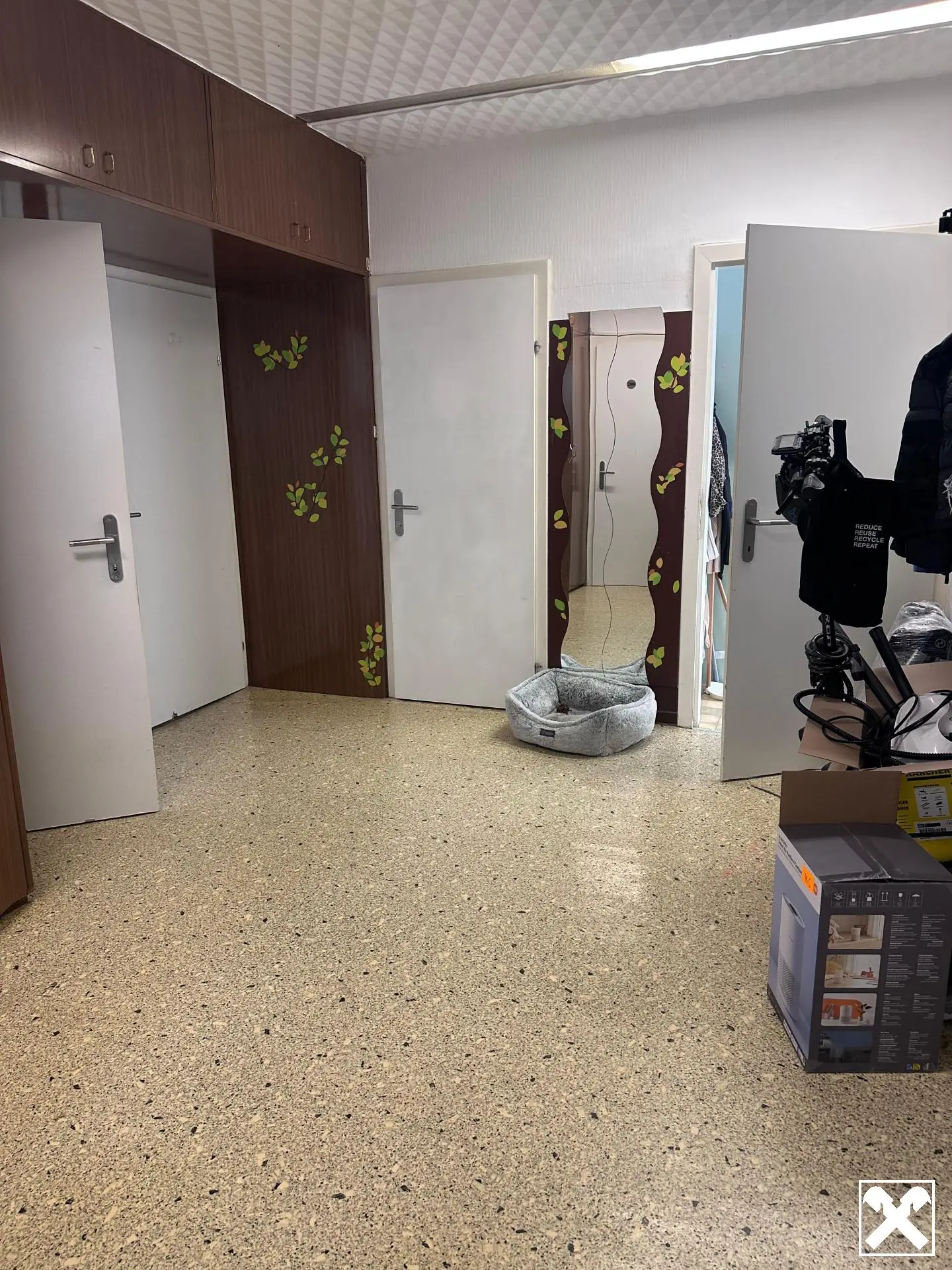 Investment apartment with southwest loggia