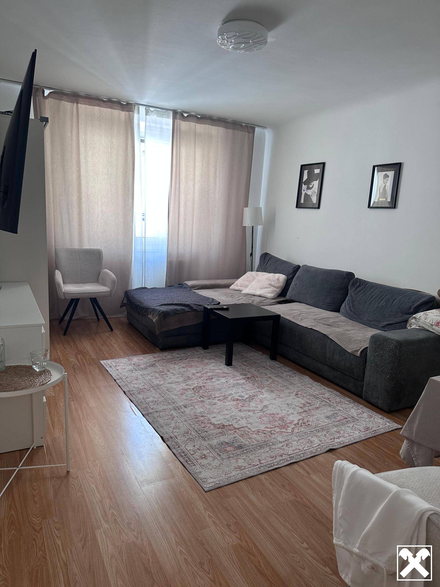 Anlegerwohnung mit Loggia Südwestlage