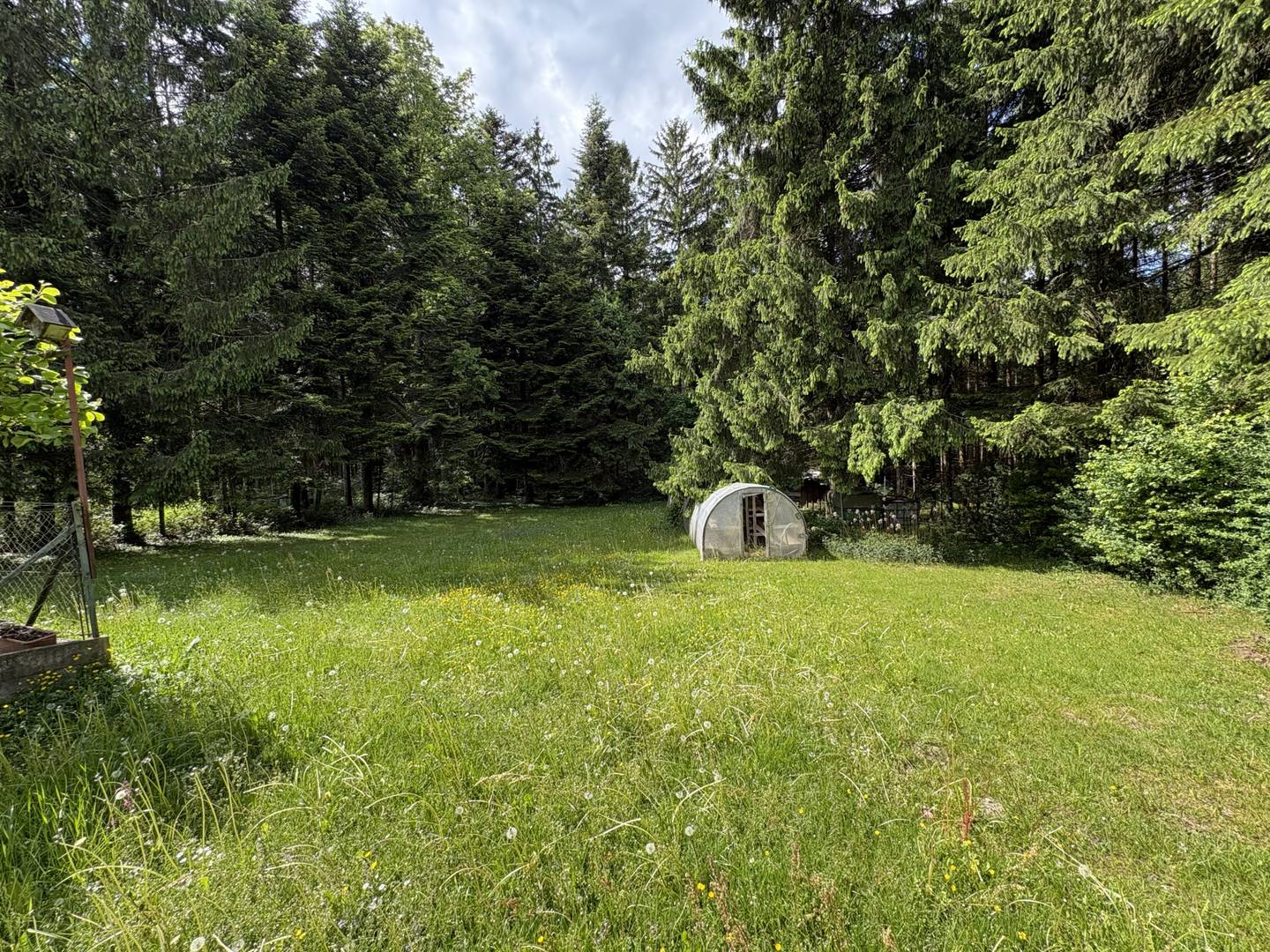 Single Family Home with Garden at the Forest Edge in Roßbach