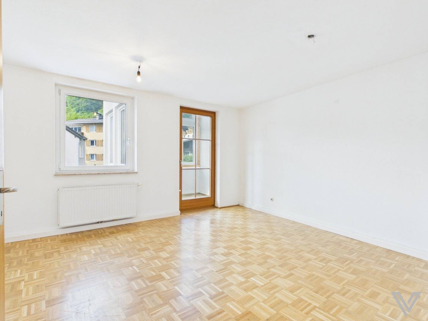 Apartment near the lake with sunroom and underground parking