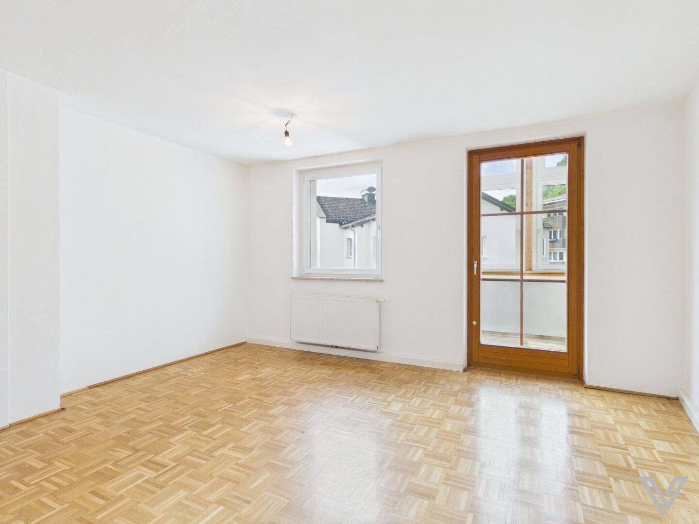 Apartment near the lake with sunroom and underground parking