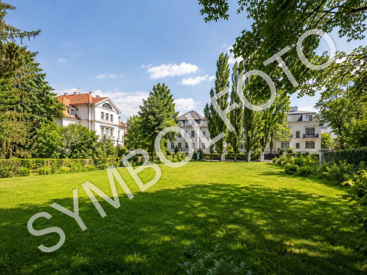 Building plot with planning permission in quiet green setting of Döbling