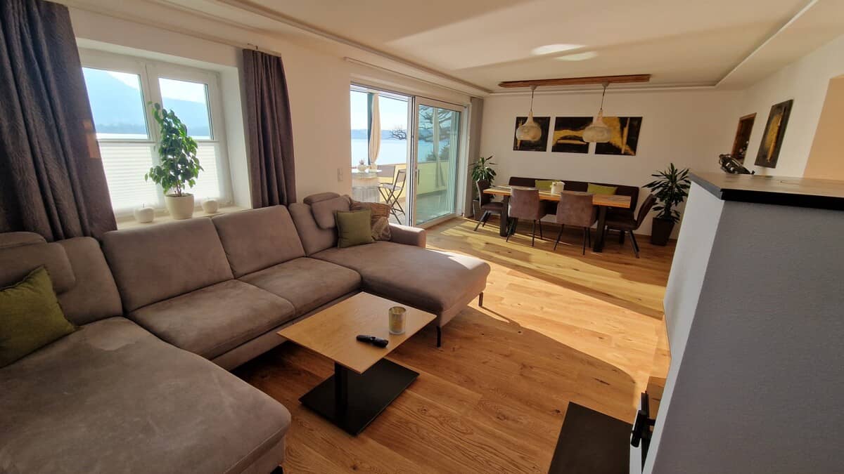 Mehrfamilienhaus mit Panorama Seeblick und Sauna in sonniger Südlage