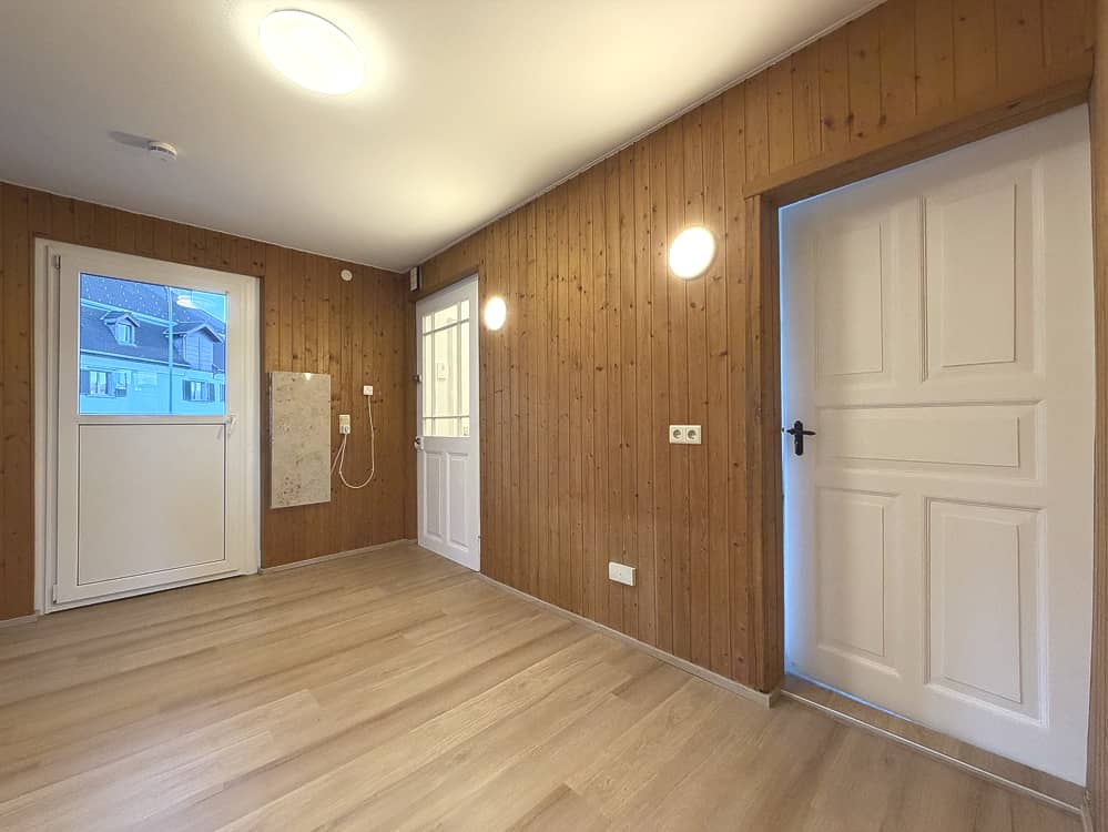 Stylish historic apartment with four rooms