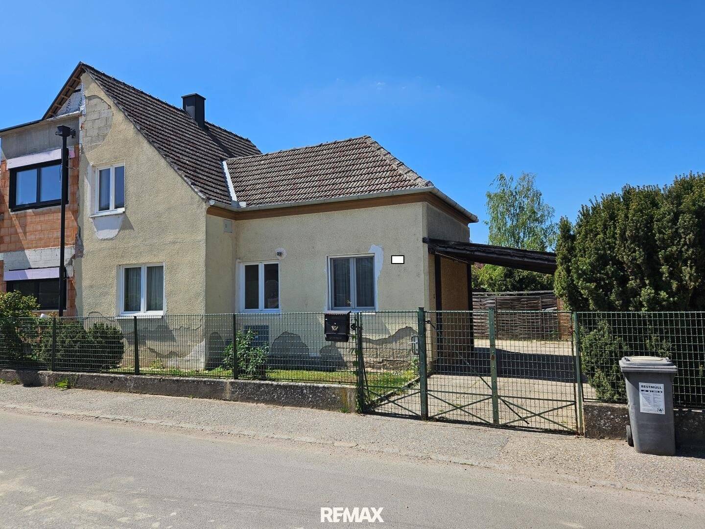 Gepflegtes Einfamilienhaus mit Garten und Veranda in Laa an der Thaya