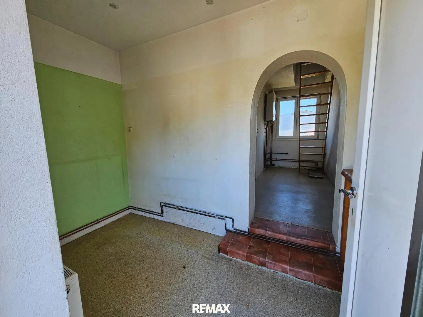 Gepflegtes Einfamilienhaus mit Garten und Veranda in Laa an der Thaya
