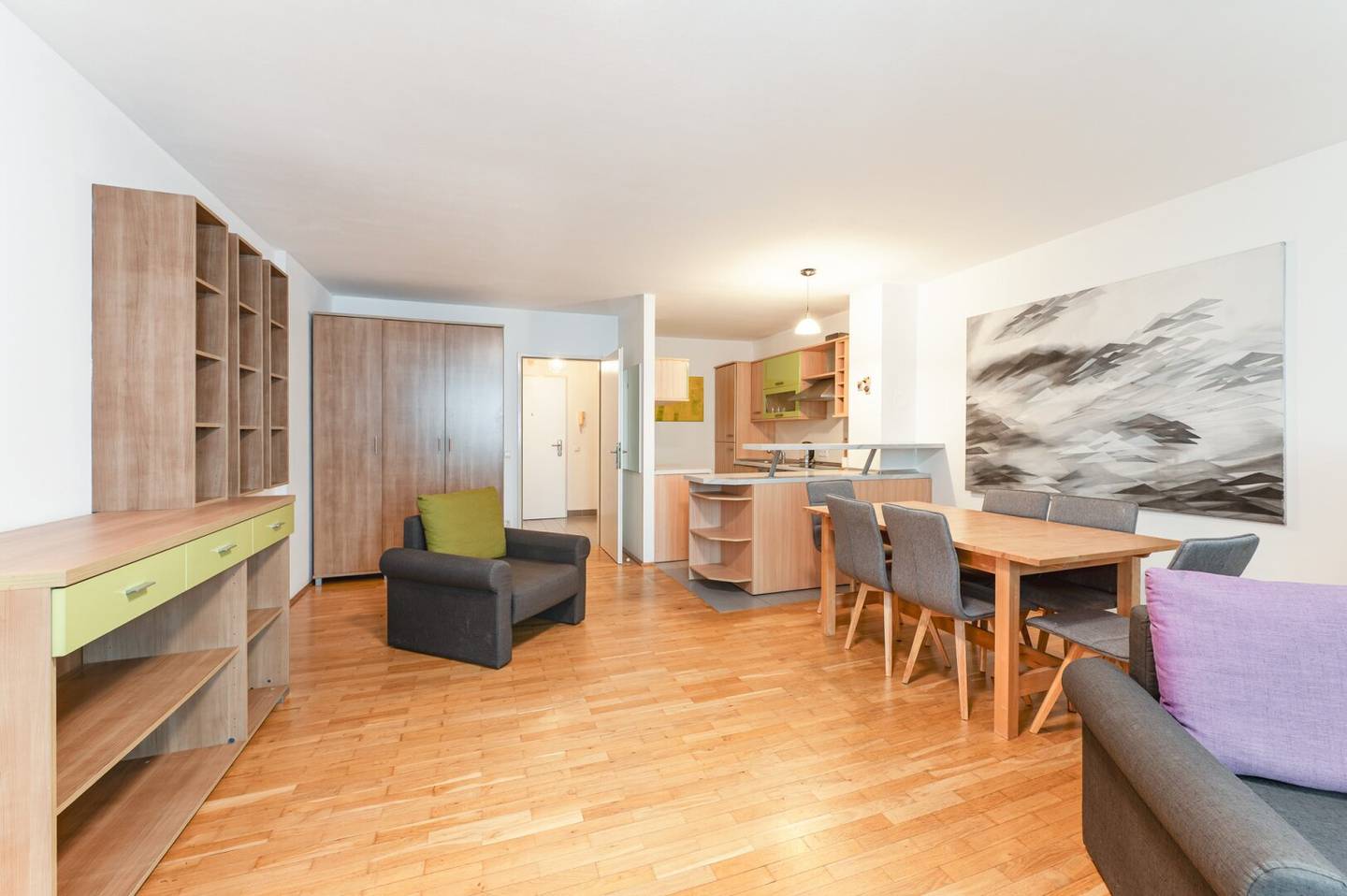 Apartment near Hauptbahnhof fully furnished
