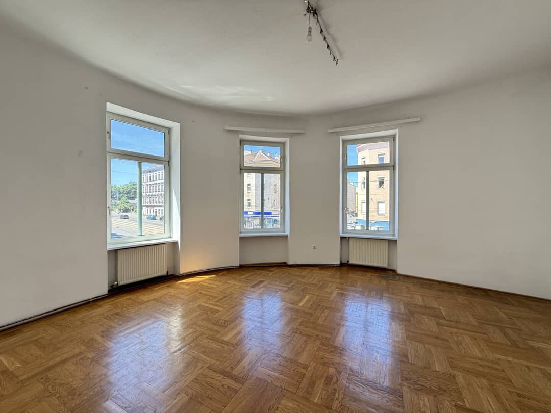 Wohnung großzügige lichtdurchflutete Räume gute Anbindung