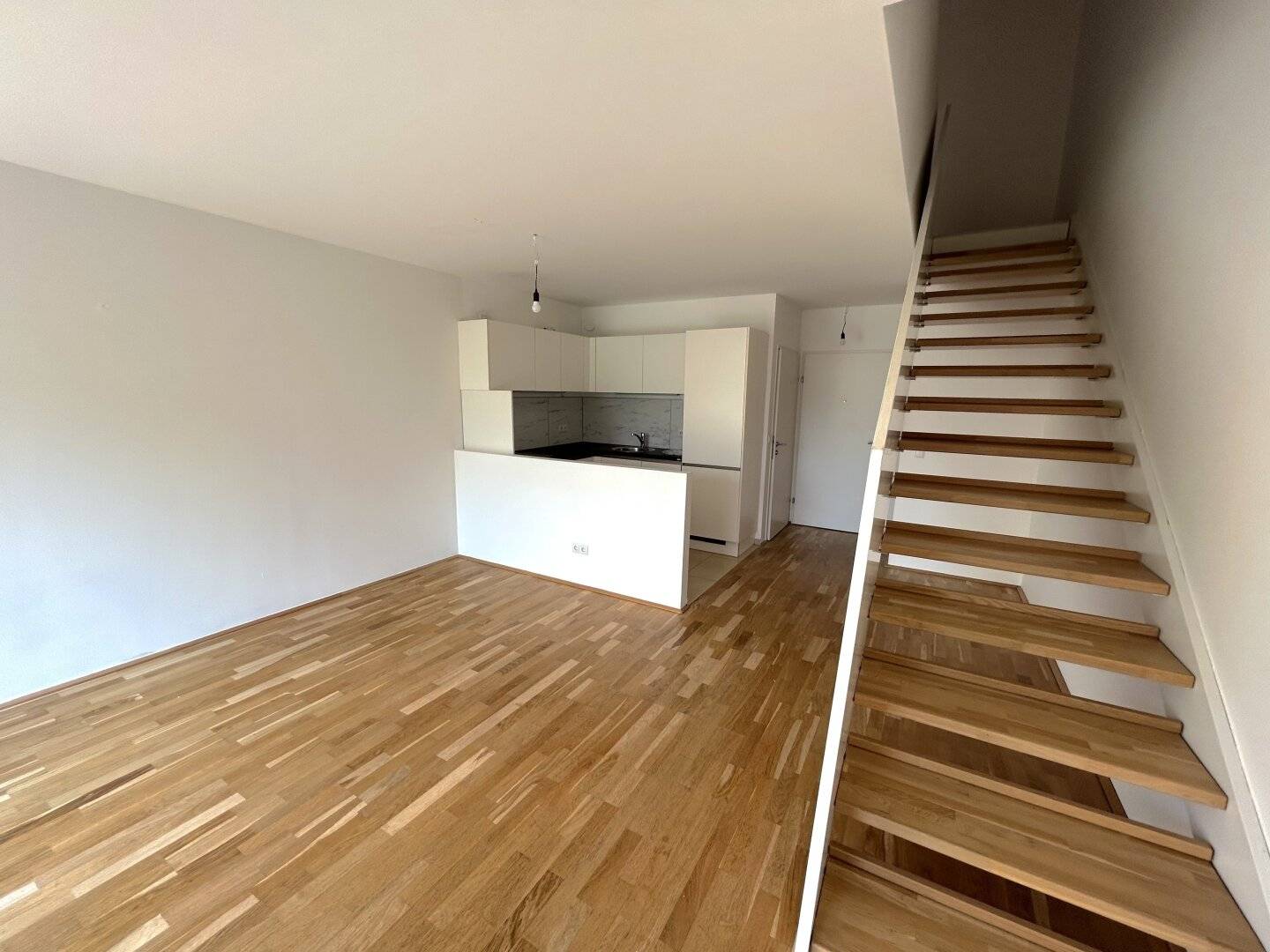 Erdgeschosswohnung mit Garten und Terrasse