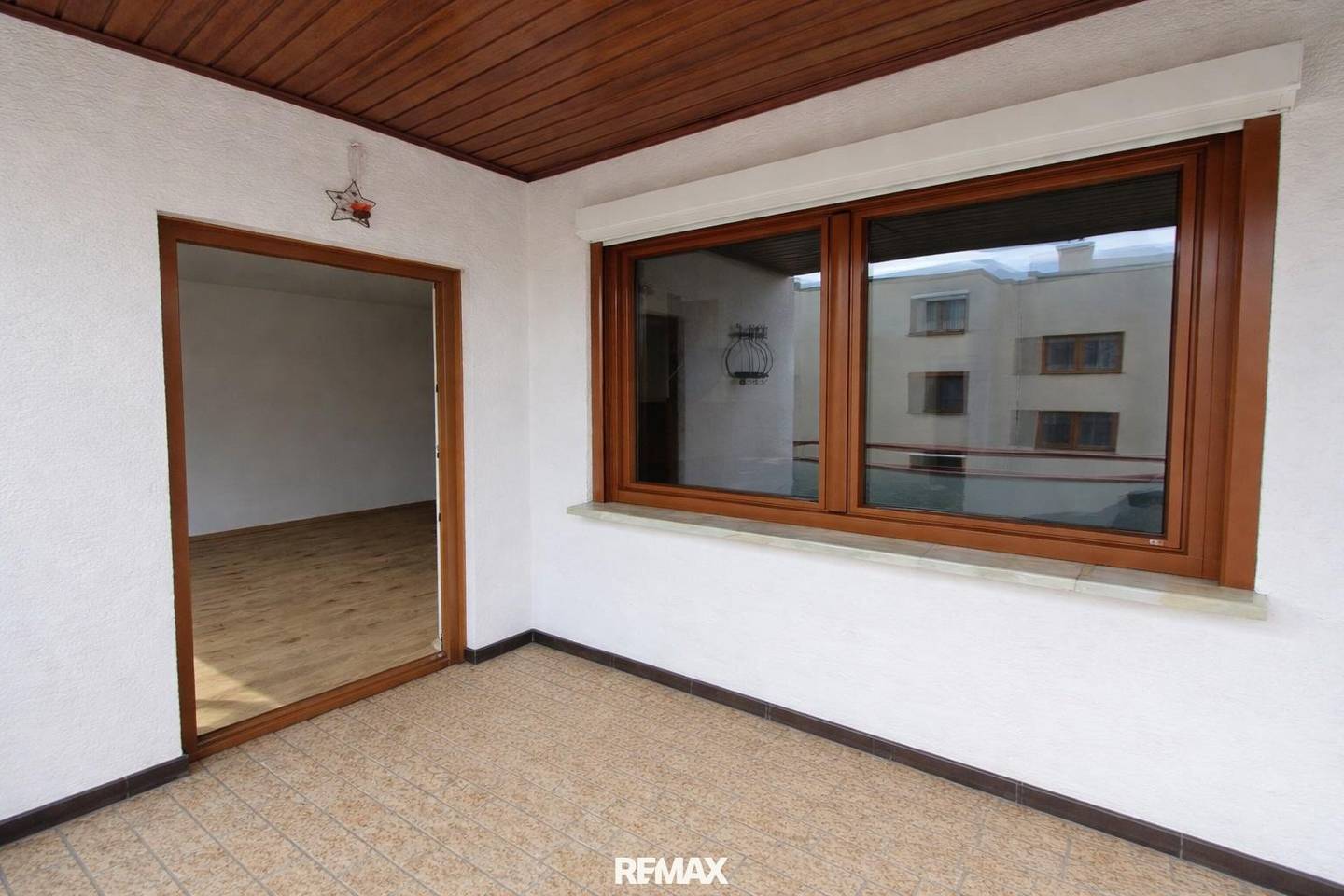 Helle Wohnung mit Loggia in ruhiger Stadtrandlage