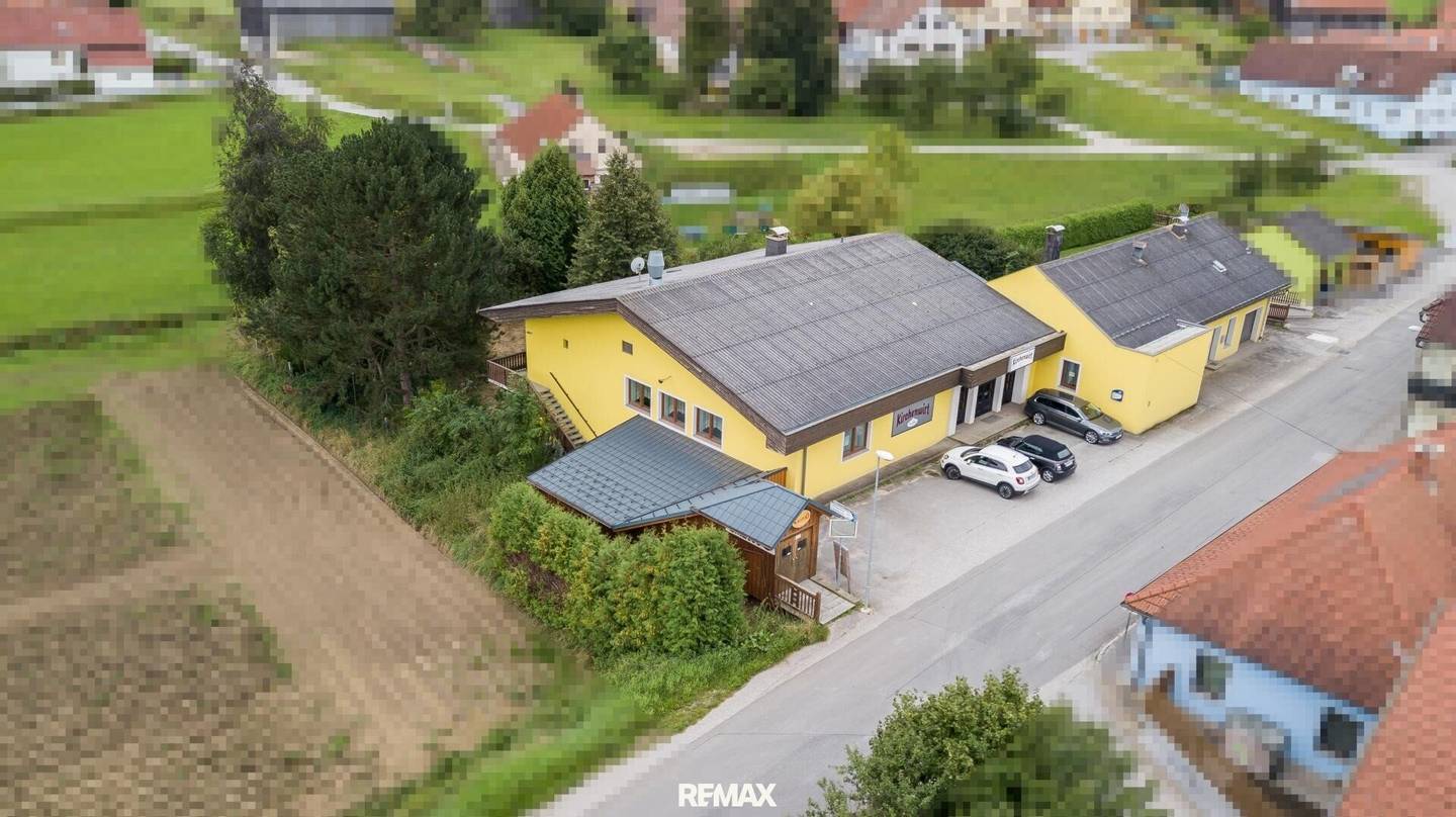 Ehemaliges Gasthaus mit Disco und großem Garten