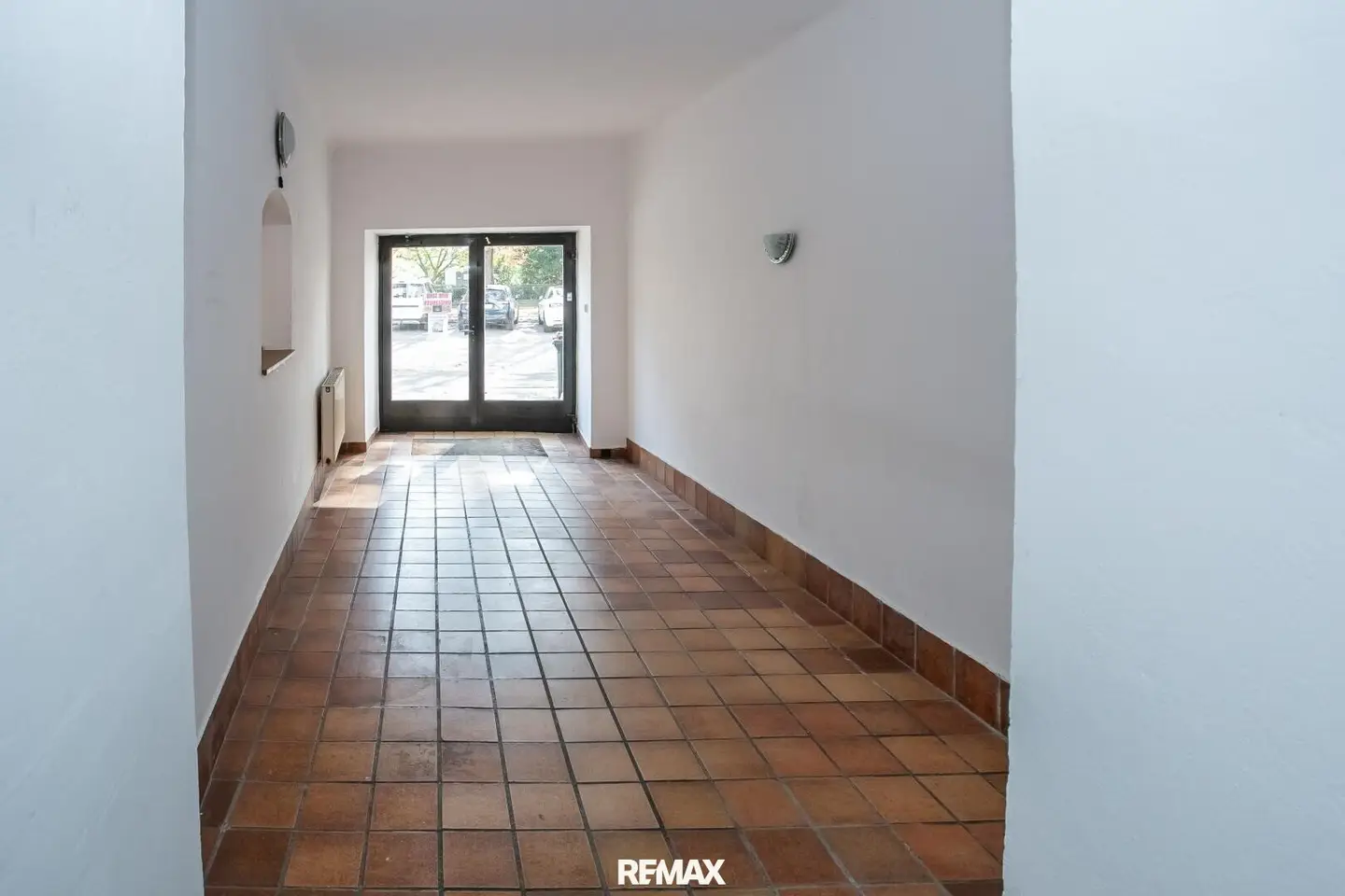 Spacious House with Outdoor Area by the Danube Promenade
