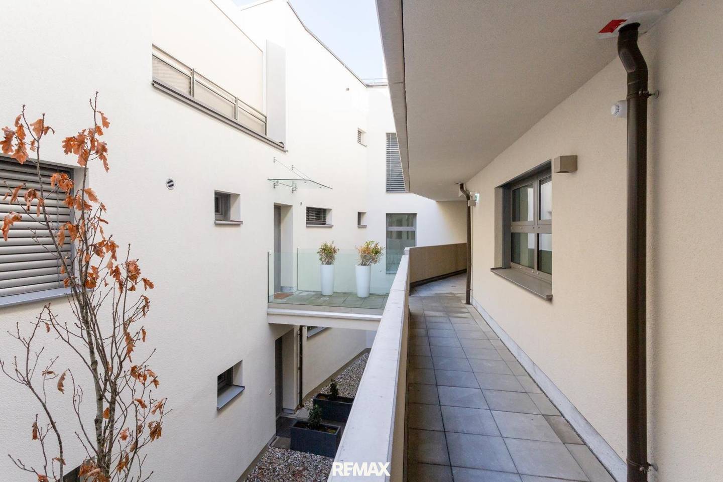 Wohnung mit Loggia und zentraler Lage