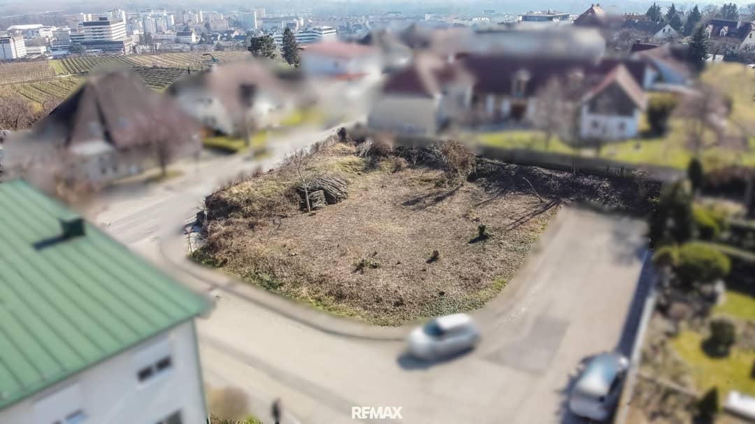 Building plot with panoramic views and good connections in Krems