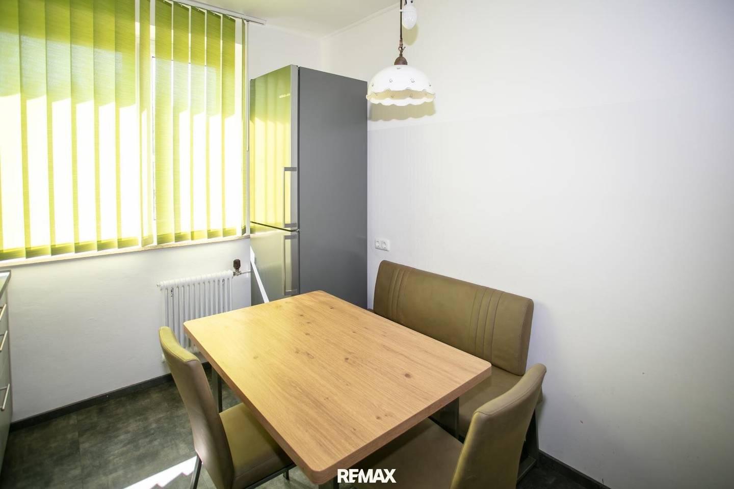 Wohnung mit Loggia in zentraler Lage