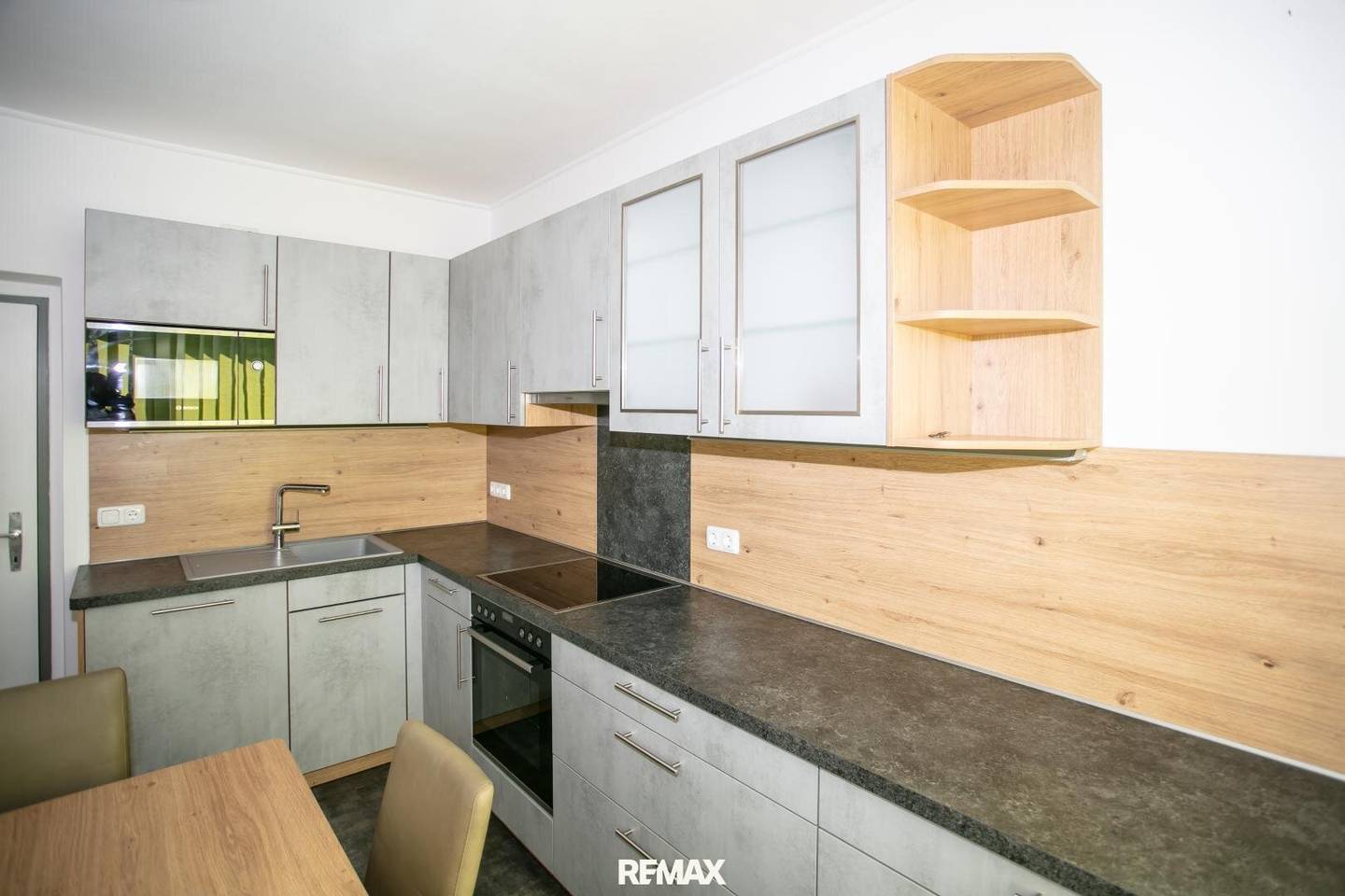 Wohnung mit Loggia in zentraler Lage