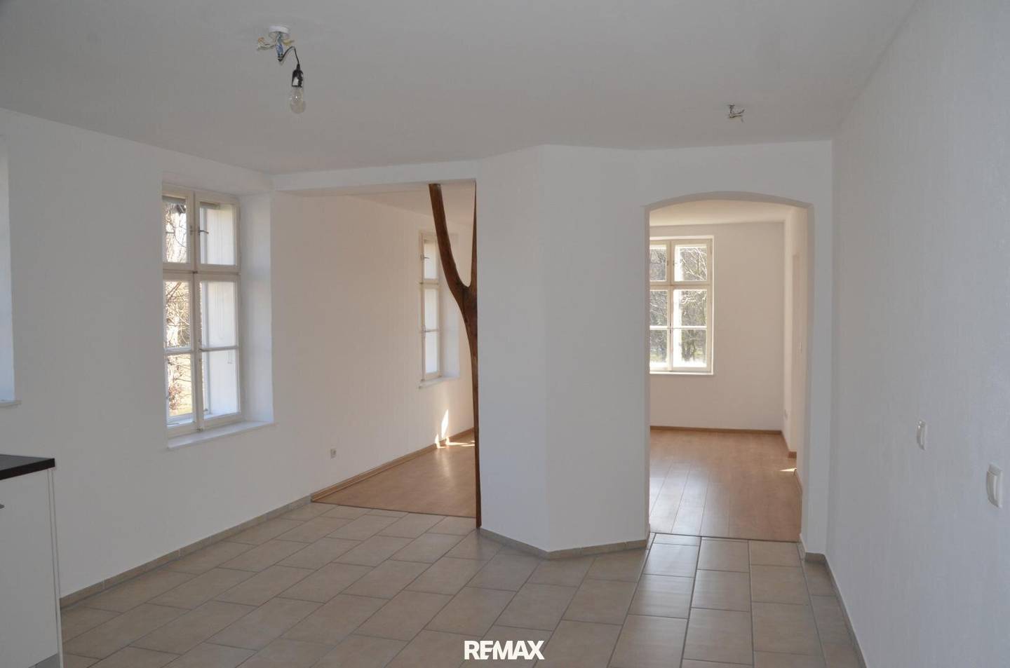 Gepflegte Wohnung ruhiger Lage zwei Parkplätze
