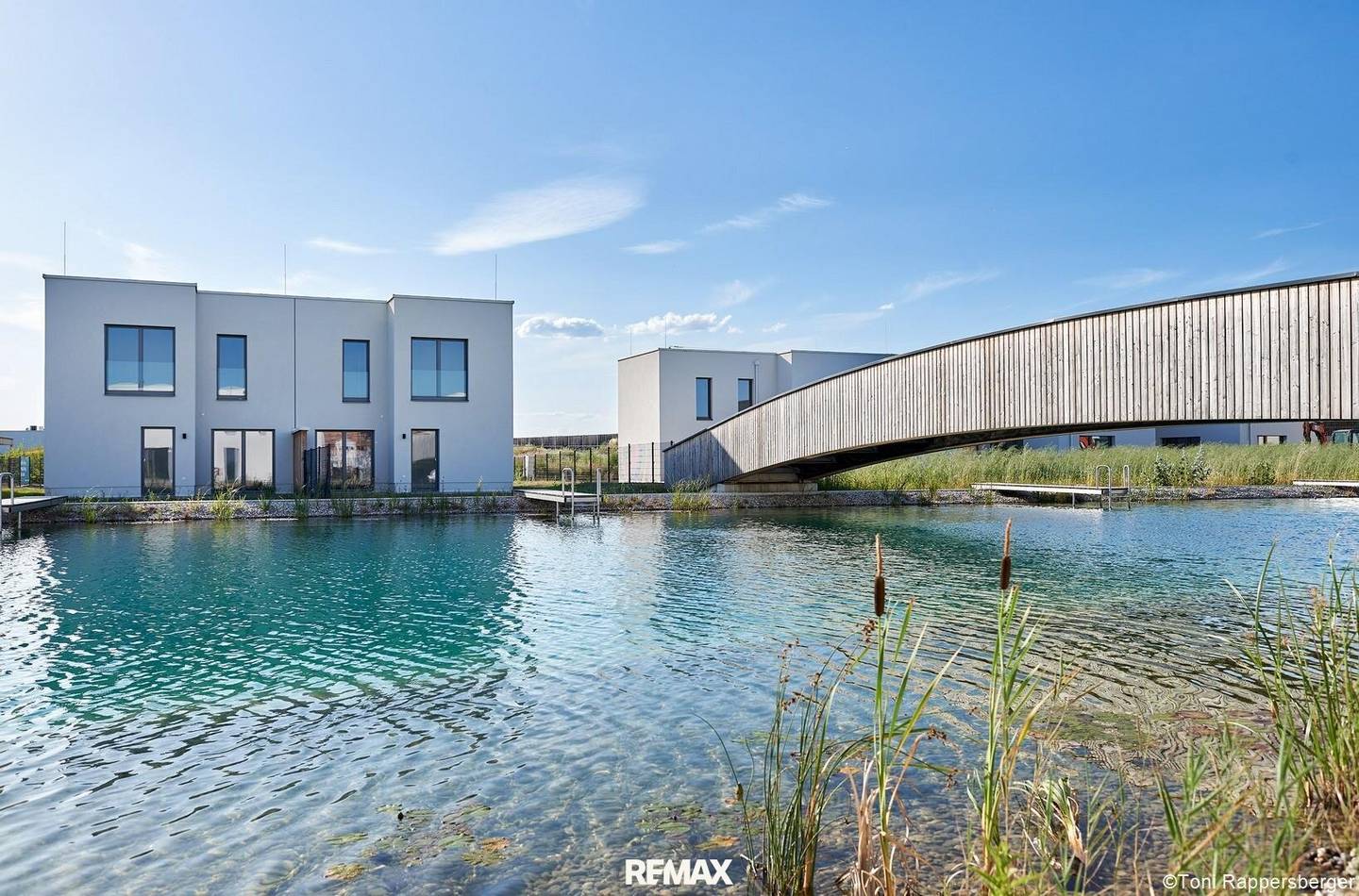 Helle Doppelhaushälfte mit Terrasse und Seezugang in Grafenwörth