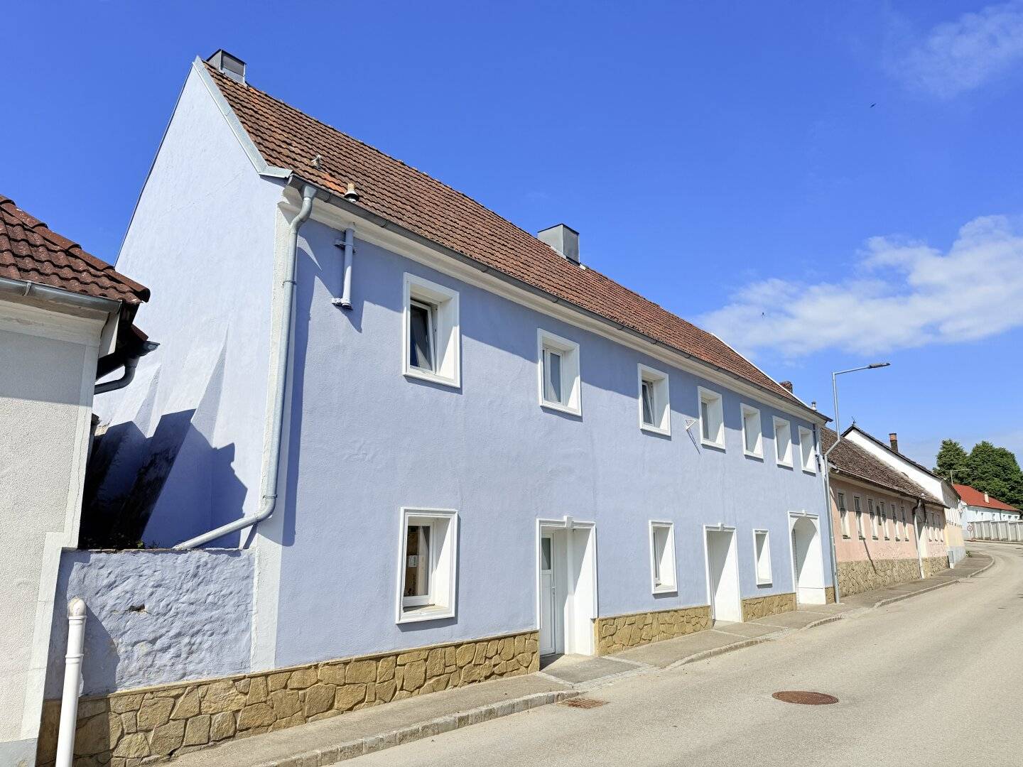 Saniertes Haus mit Garten und Garage nahe Wilhelmsdorf