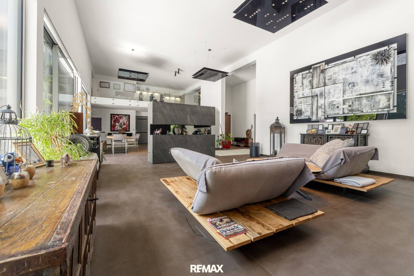 Design Bungalow with Pool Sauna and Photovoltaics in Hernstein