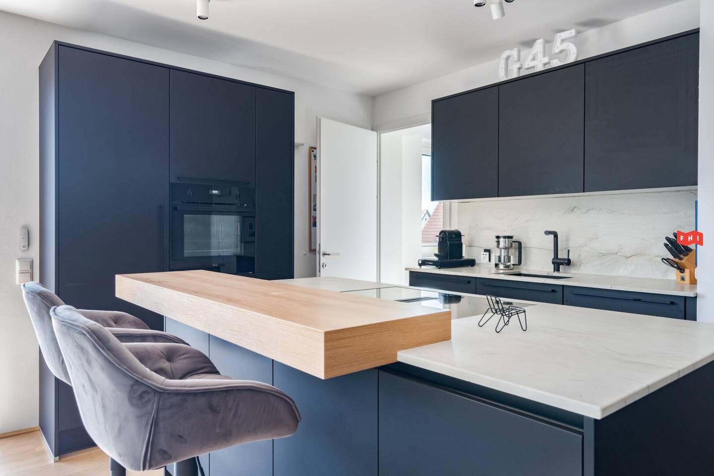 Penthouse mit zwei Terrassen und direktem Aufzug