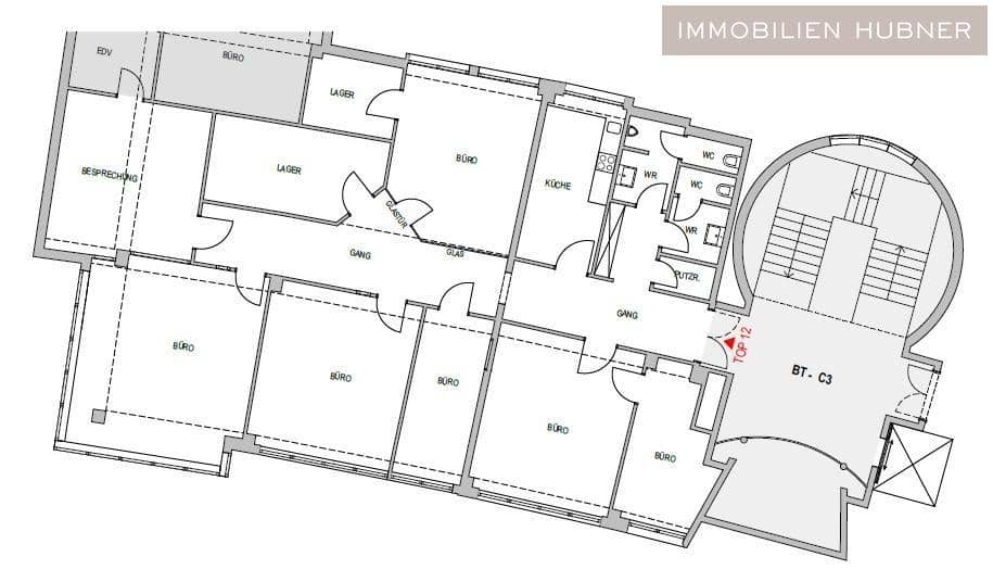 Bright office spaces with elevator and parking in Concorde Business Park