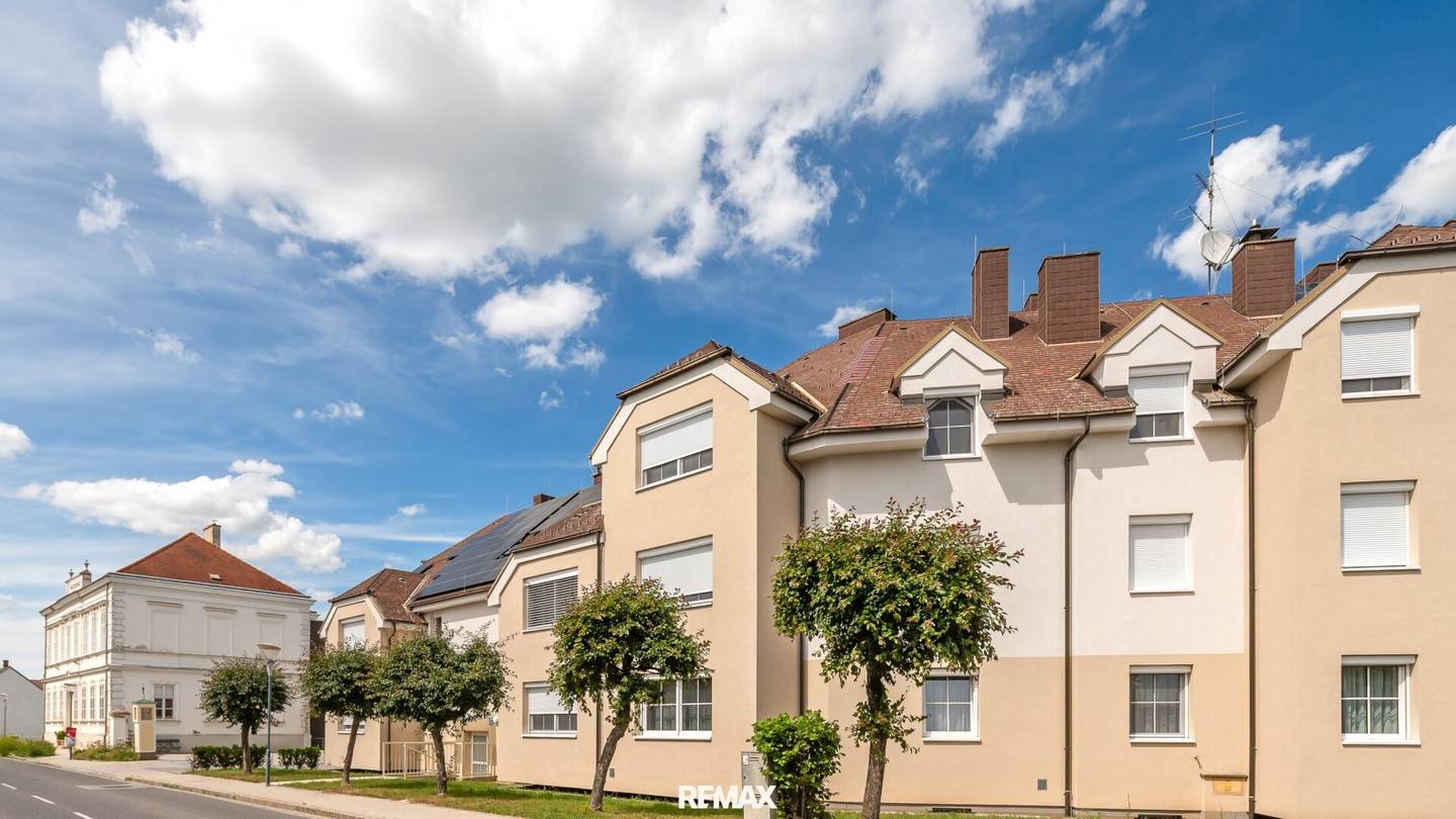 Wohnung mit drei Zimmern und Gemeinschaftsgarten